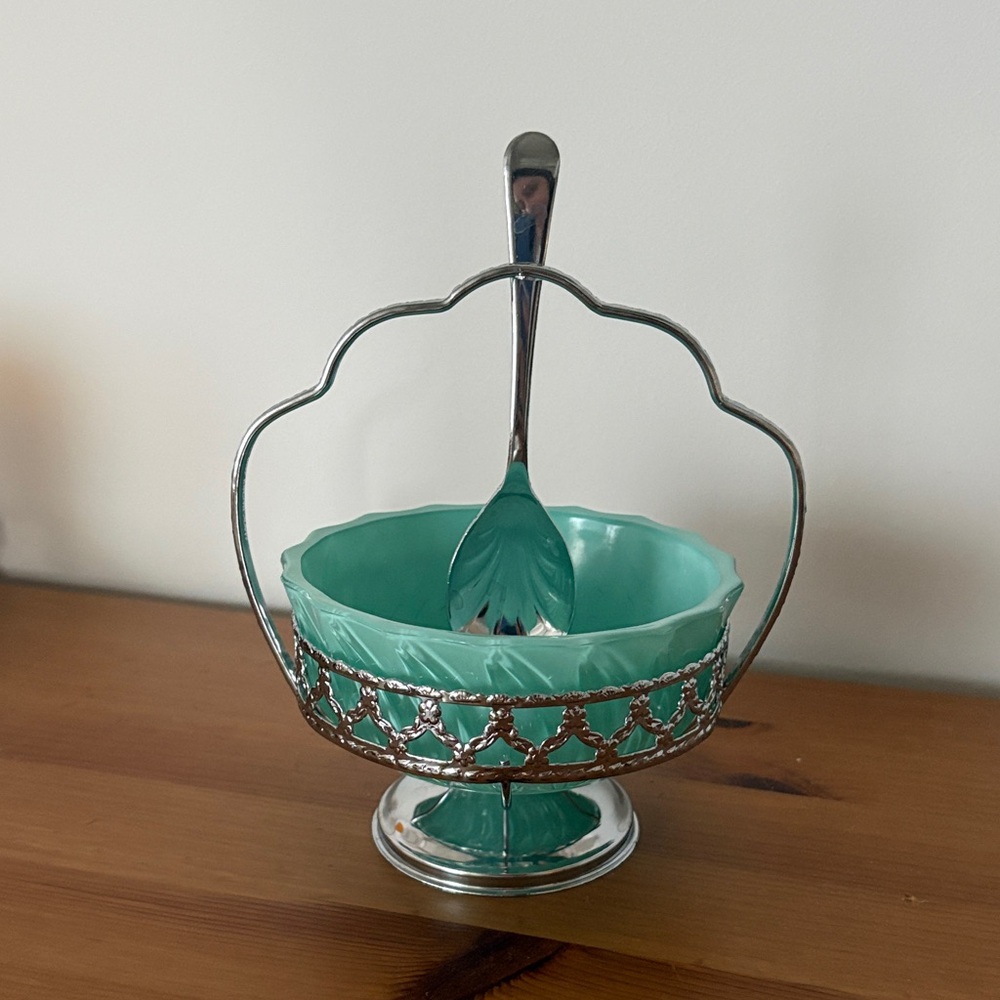 VINTAGE Elegant Silver and Green service Bowl with Spoon 🐚🍬